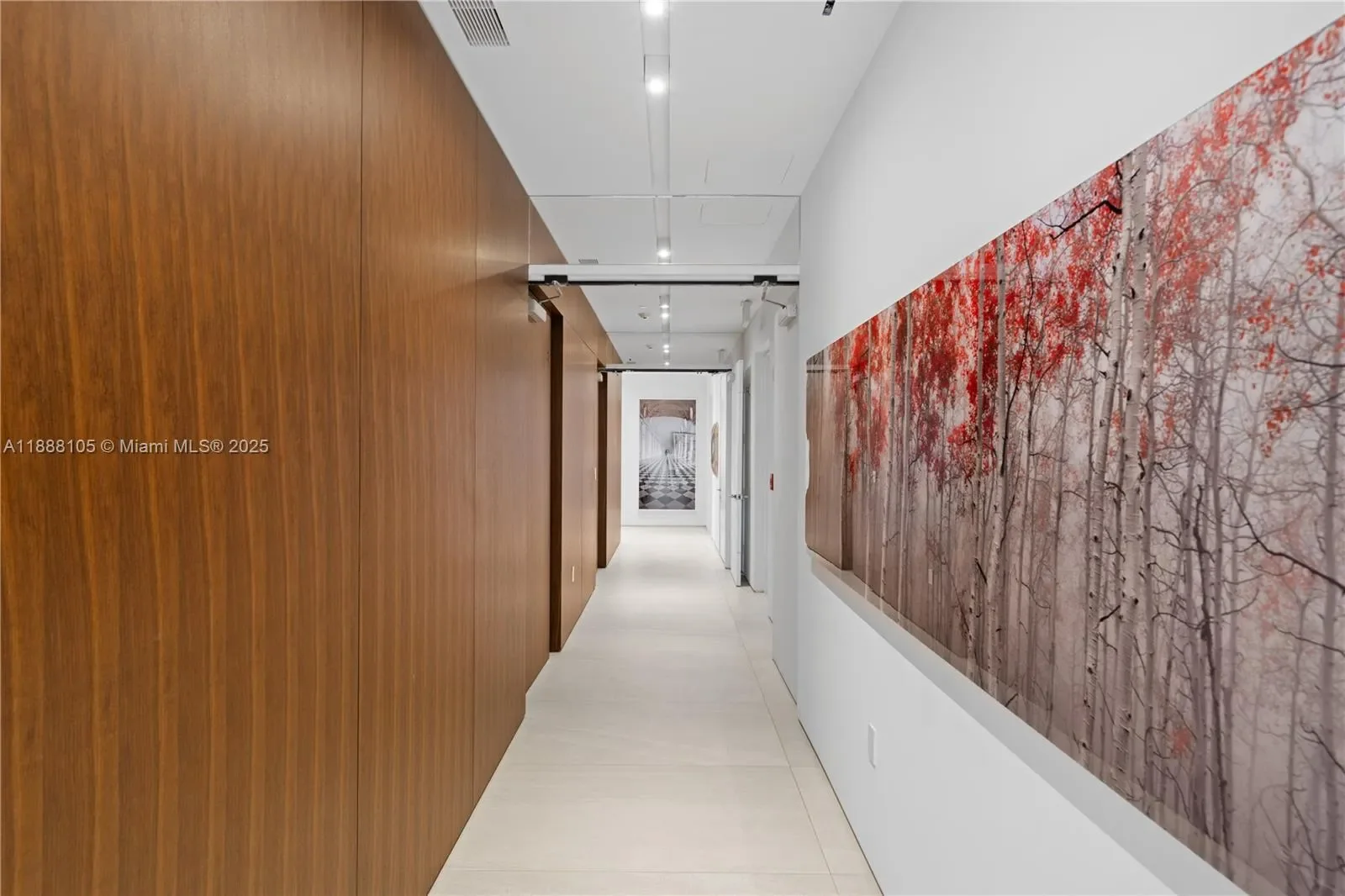 Gallery photo 10
