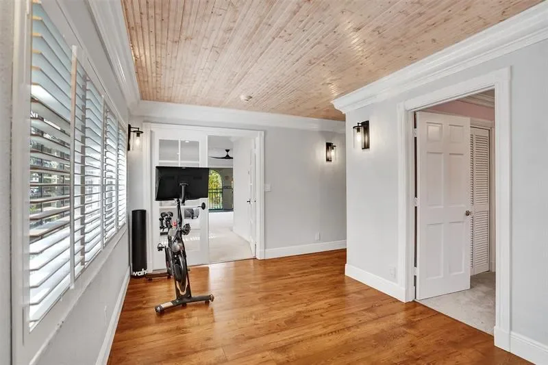 1417  Ponce De Leon Dr, Fort Lauderdale, FL 33316, Fort Lauderdale, Florida, United States. - Photo 68