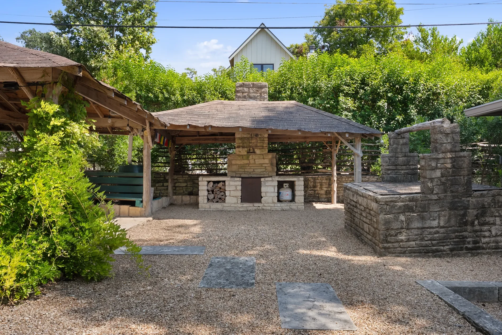 Gallery photo 2