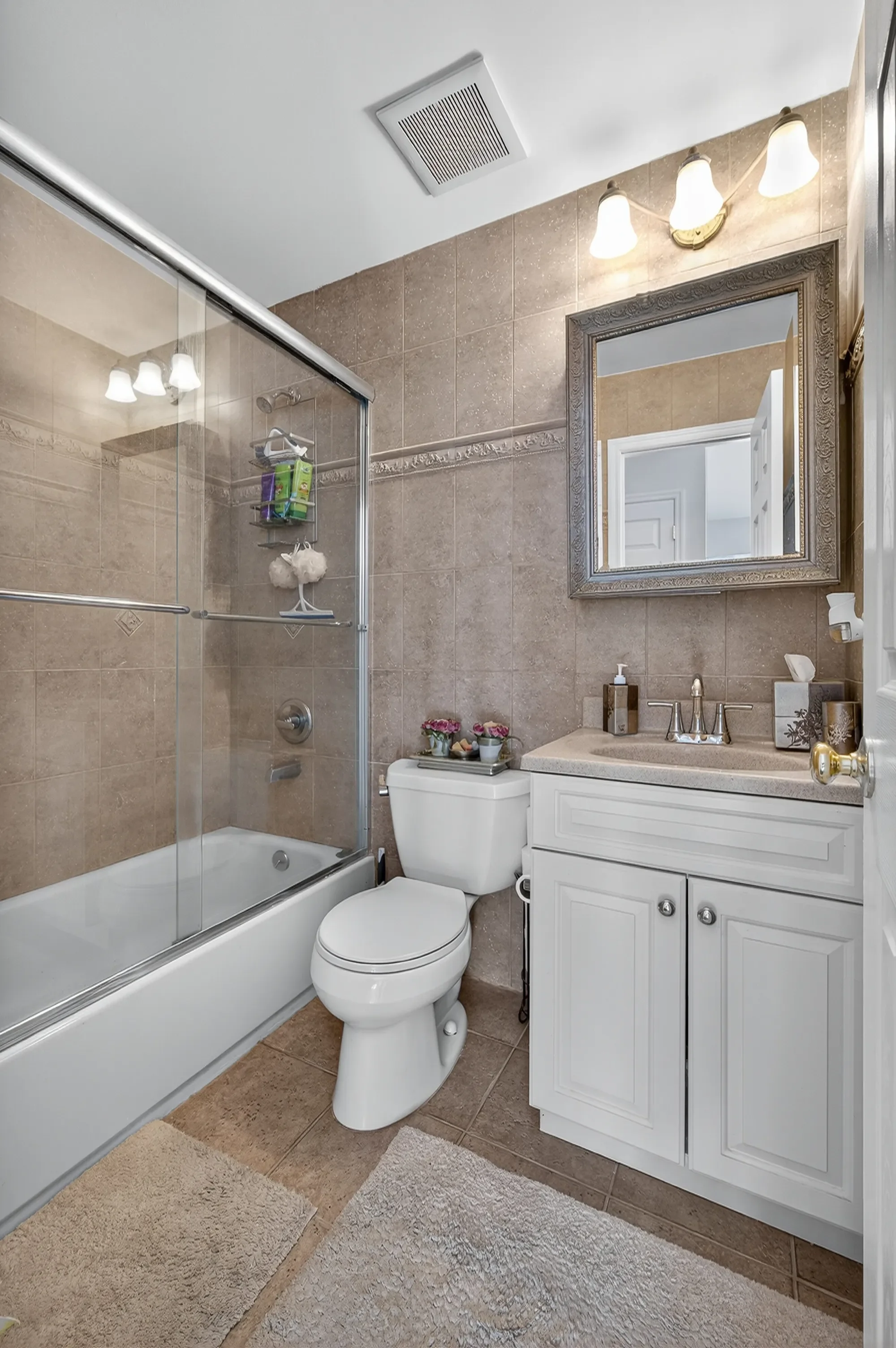 2501 Lancaster Street , East Meadow, NY 11554, East Meadow, New York, United States. - Photo 28