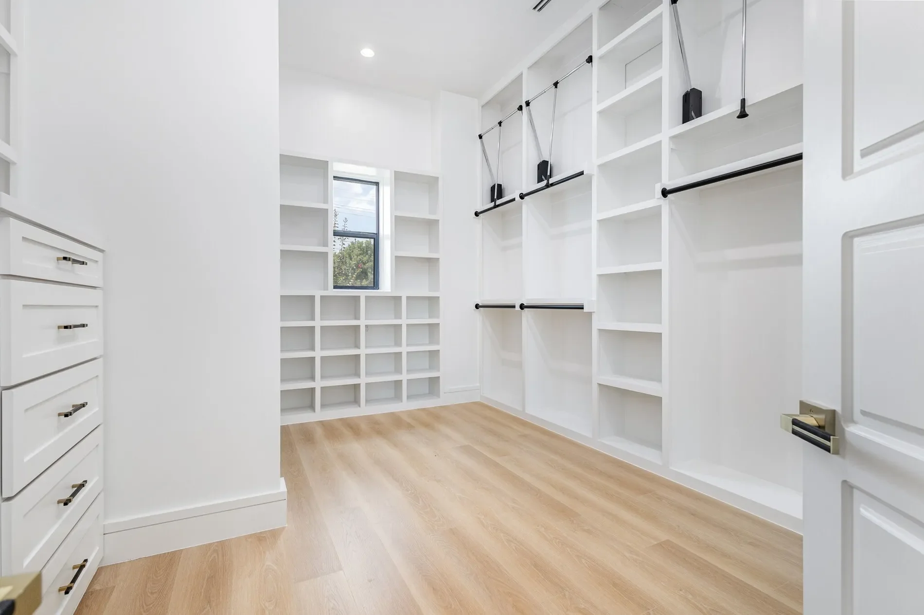 Gallery photo 11