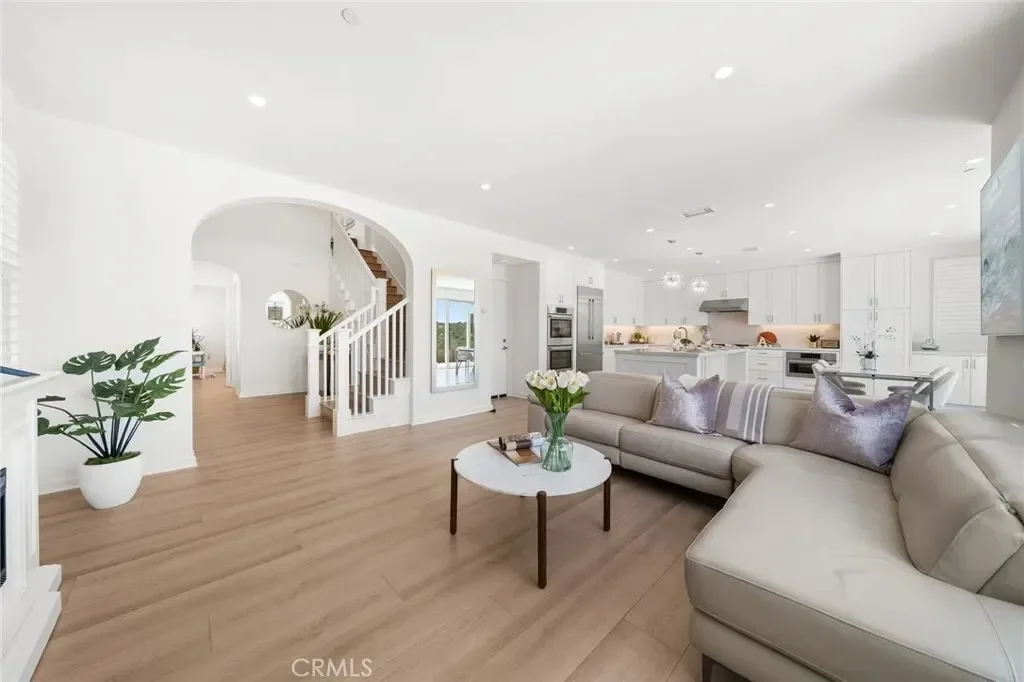 246 Canterbury, Irvine, California, United States. - Photo 5