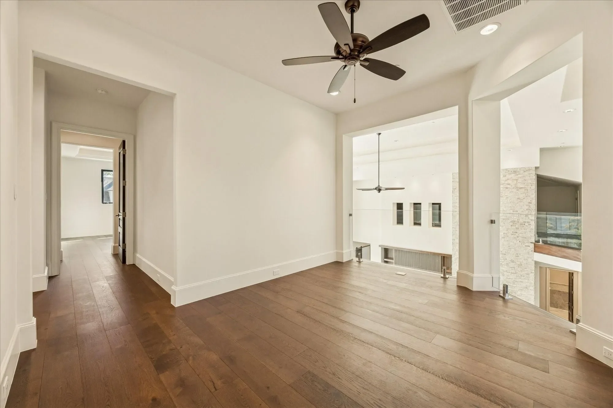 318 Knipp Road, Houston, Texas, United States. - Photo 20