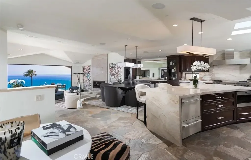 26 S La Senda Drive, Laguna Beach, California, United States. - Photo 40