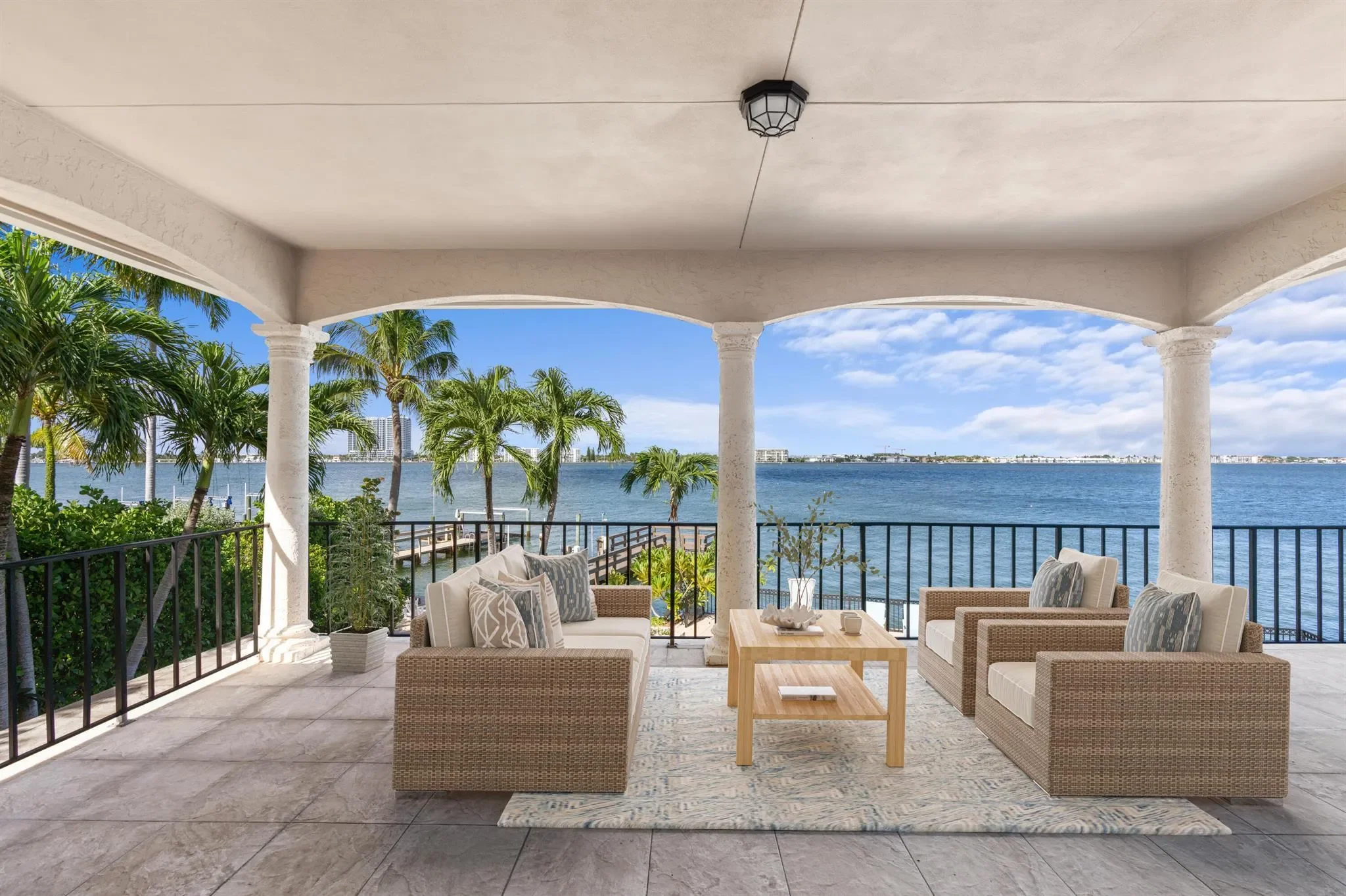 1010 Pine Point Road, Riviera Beach, Florida, United States. - Photo 45