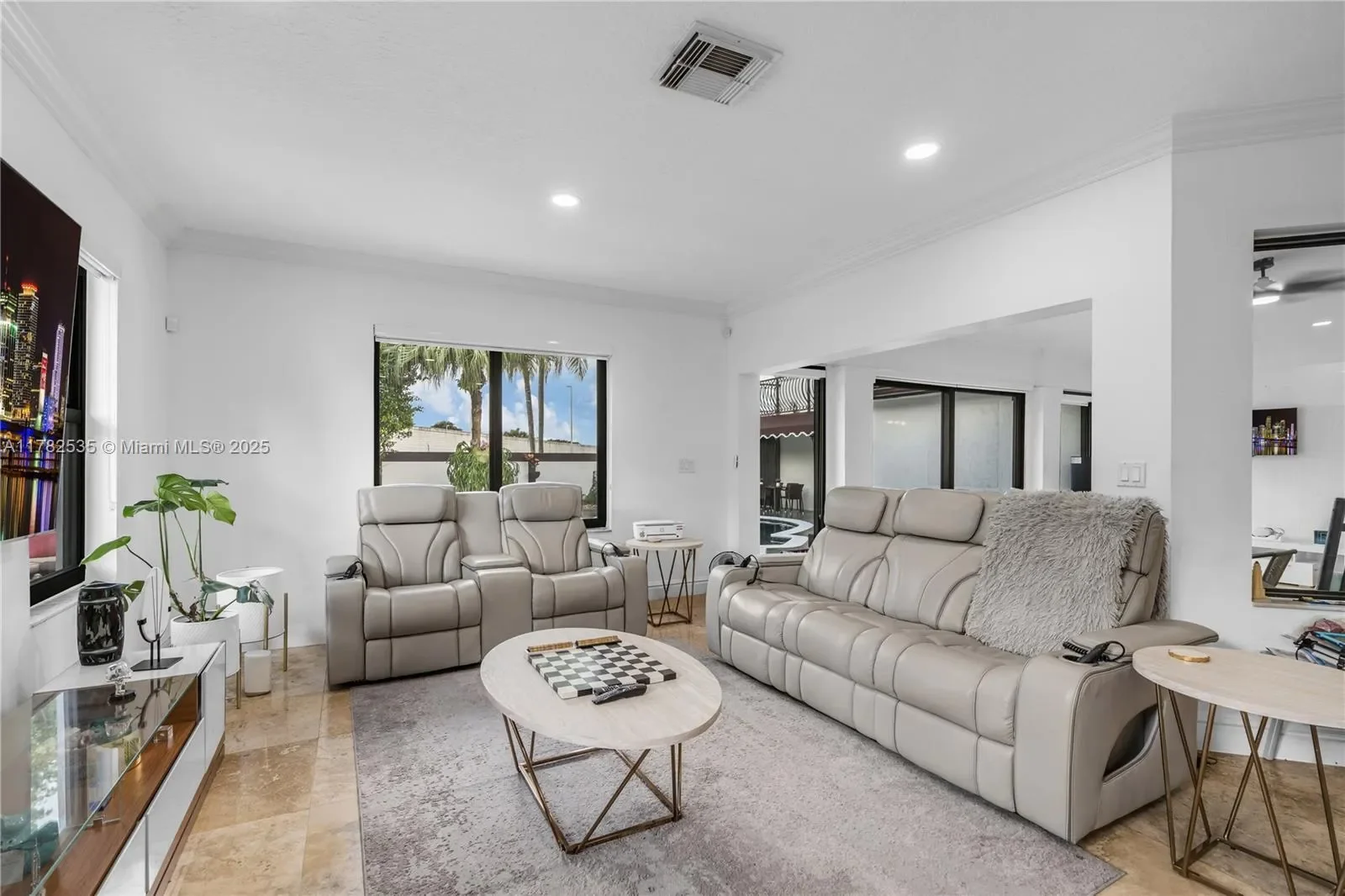 12022 SW 77th Ter, Miami, Florida, United States. - Photo 2