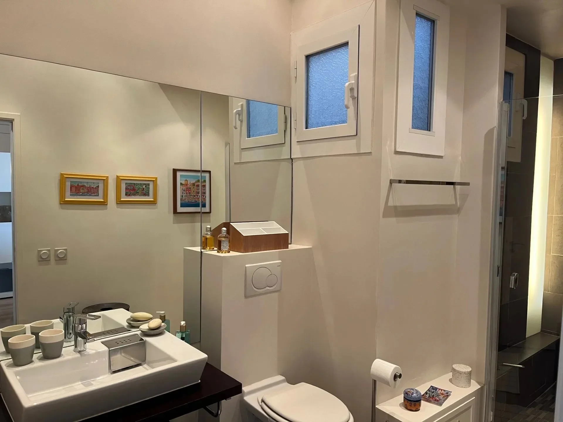 Gallery photo 4