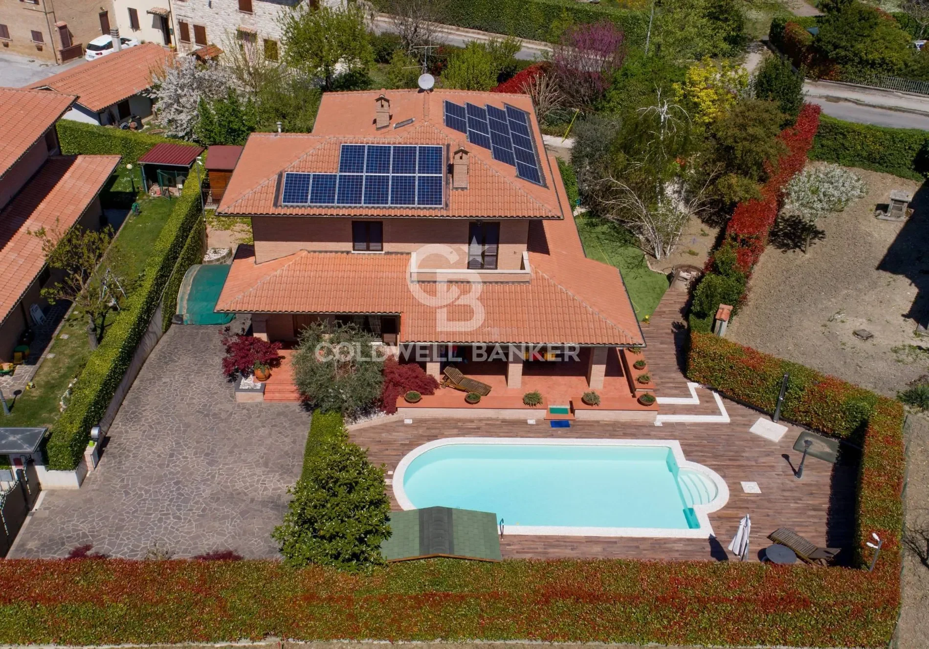 Exterior photo 3