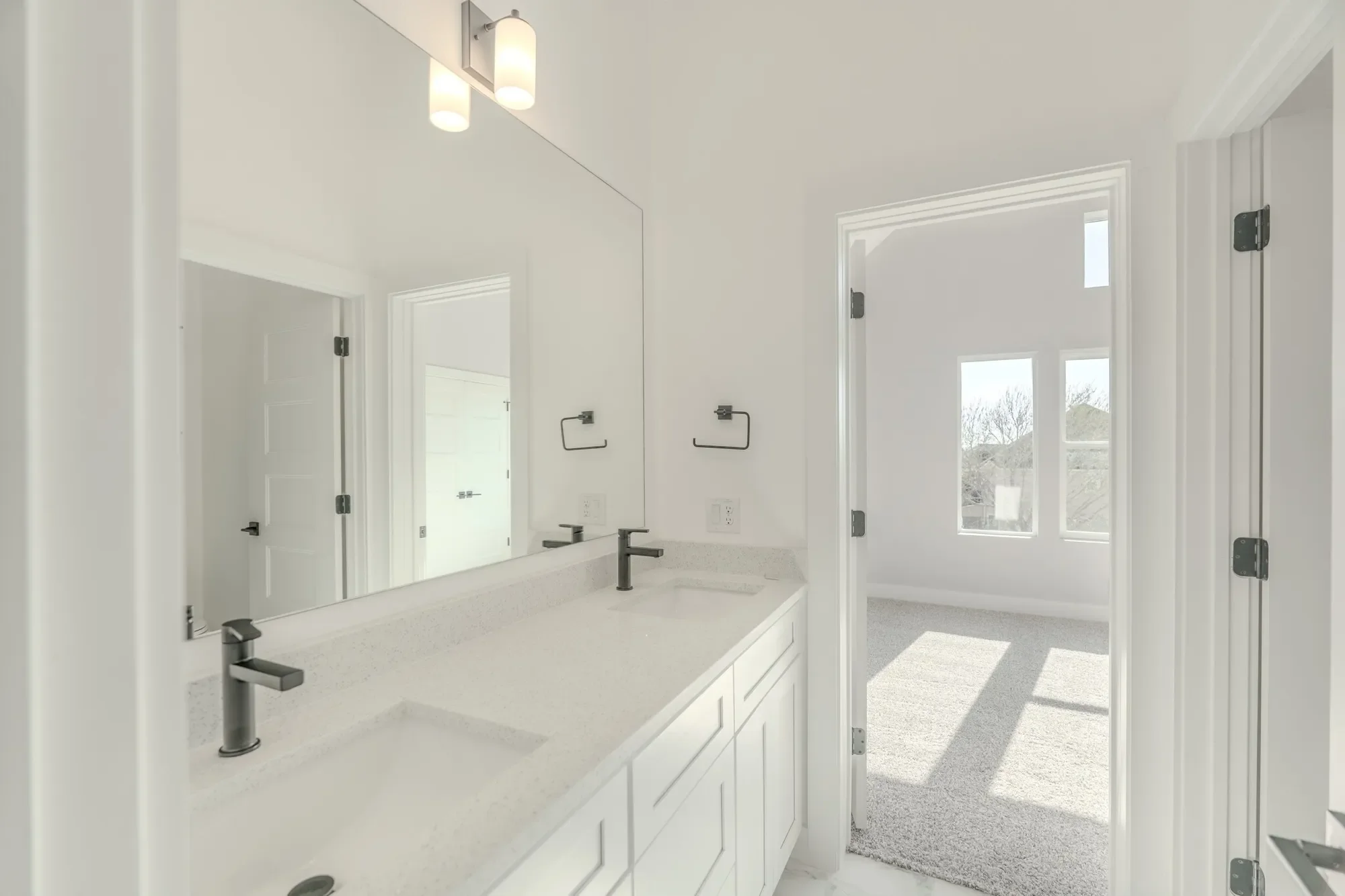 5 Edgewood Circle, Montgomery, TX 77356, Montgomery, Texas, United States. - Photo 36