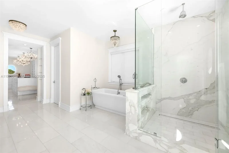 1460 S Treasure Dr, North Bay Village, FL 33141, Miami Beach, Florida, United States. - Photo 35