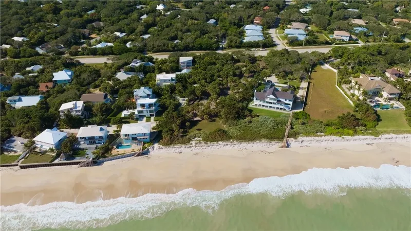 9600, 9610 Highway A1a, Vero Beach, Florida, United States. - Photo 24
