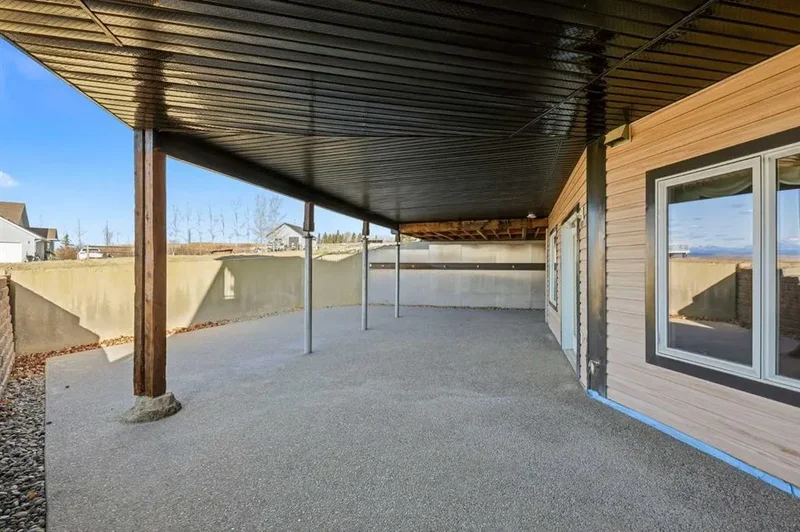 262037 Range Road 43, Rural Rocky View County, AB, T4C 2J8, CANADA, Cochrane, Alberta, Canada. - Photo 13