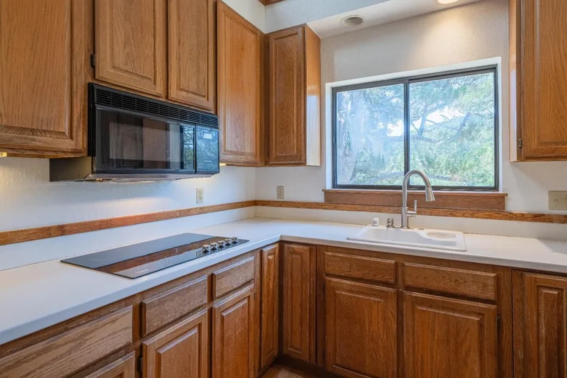 3587 Eastfield Court, Carmel-by-the-Sea, California, United States. - Photo 7