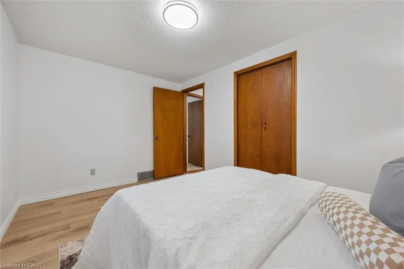 131 Woodbend Crescent, Waterloo, Ontario, Canada. - Photo 29