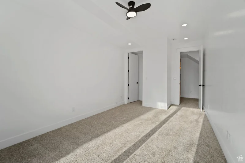 603 N DARWIN ST E, Salt Lake City, Utah, United States. - Photo 35