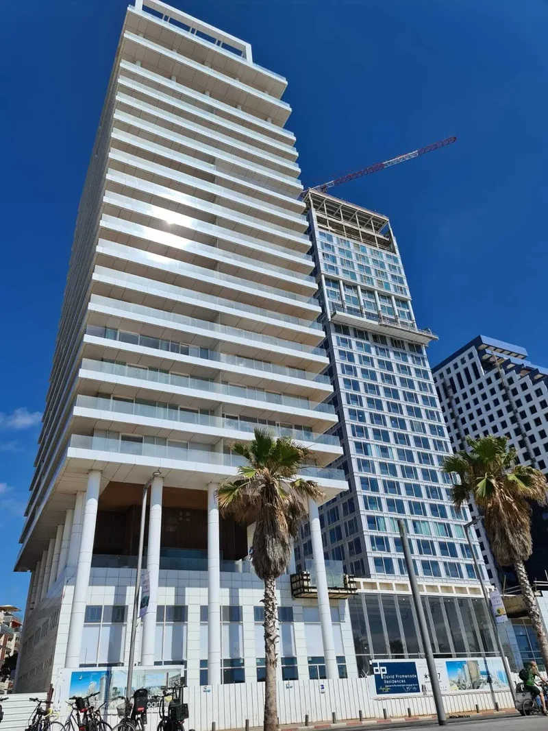 HaYarkon St 51, Tel Aviv-Yafo, Israel, Tel Aviv-Yafo, Tel Aviv District, Israel. - Photo 1