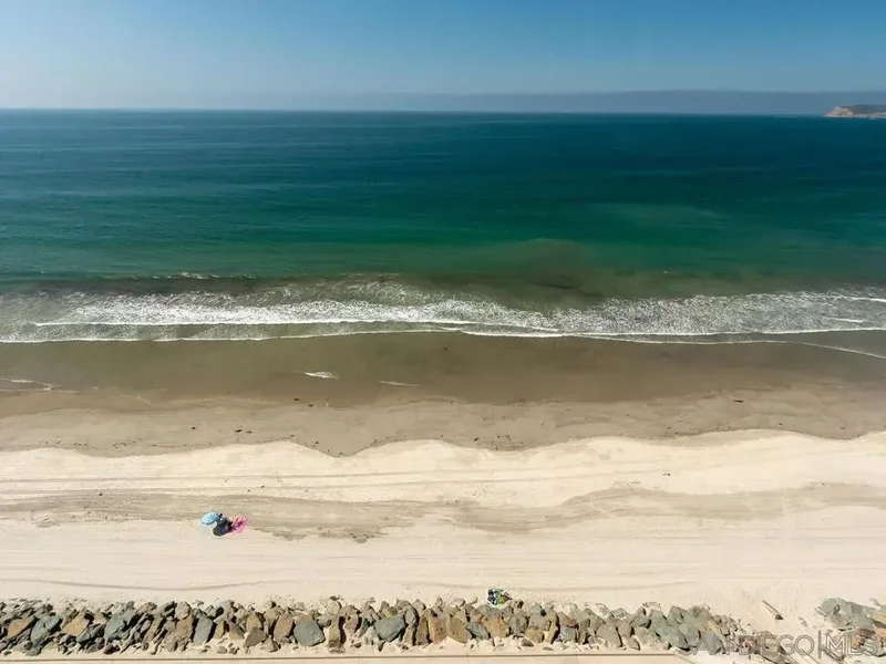 1760 Avenida Del Mundo Unit# 1205, Coronado, CA 92118, Coronado, California, United States. - Photo 2