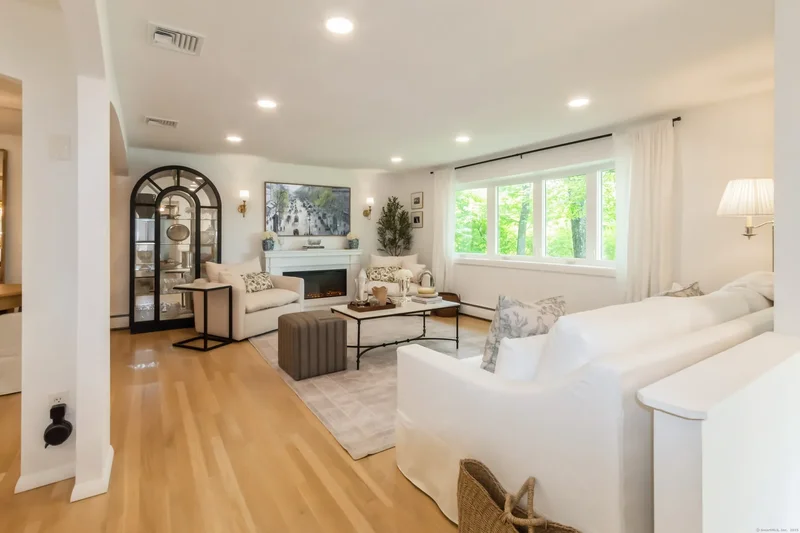 59 Flint Ridge Road, Monroe, Connecticut, United States. - Photo 6
