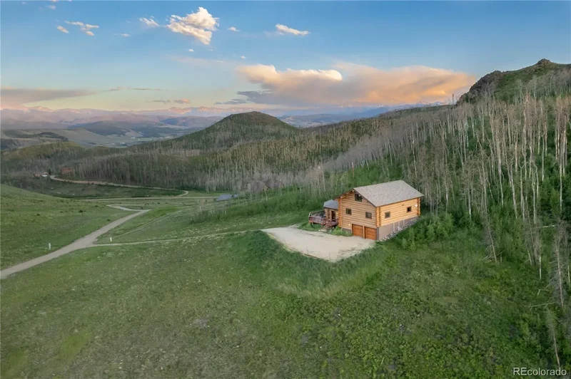135 GCR 4110, Granby, CO 80446, Granby, Colorado, United States. - Photo 24