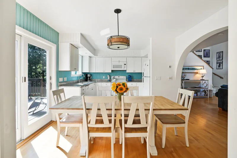 12 Duarte Circle, Edgartown, MA 02539, Edgartown, Massachusetts, United States. - Photo 16