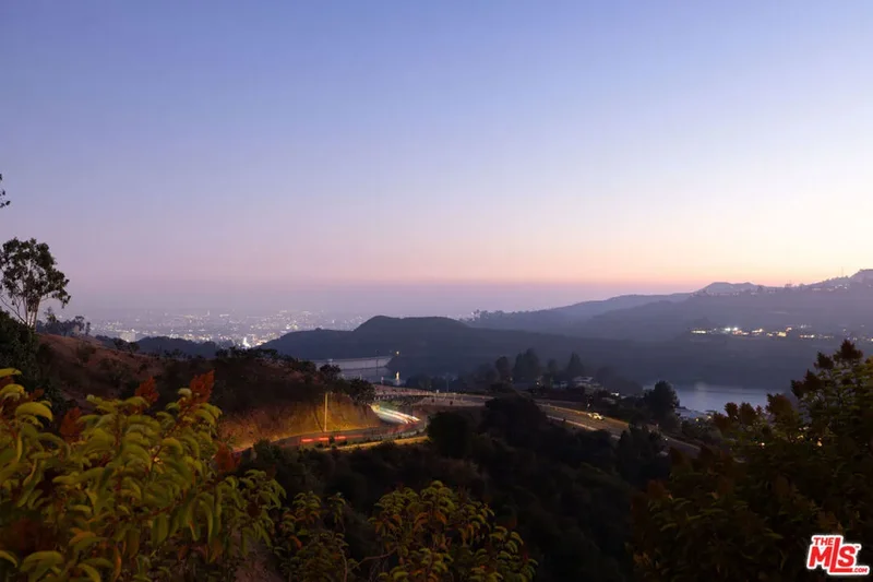 6300 Mulholland Highway, Los Angeles, California, United States. - Photo 40