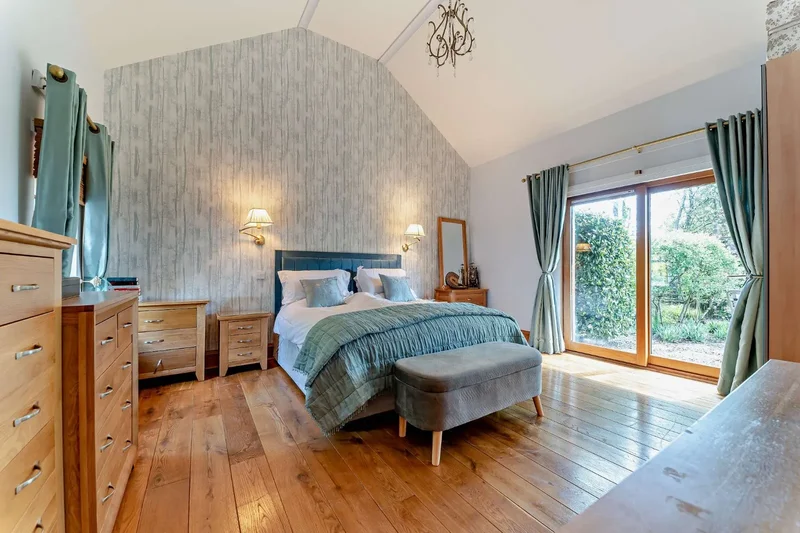 Lochside House, West Glen Road, Houston, Johnstone, Renfrewshire, Houston, Scotland, United Kingdom. - Photo 4