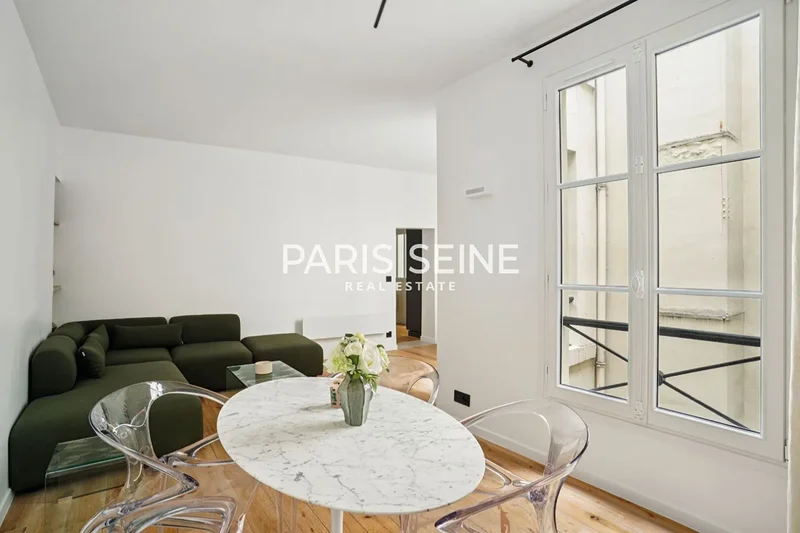 Paris, Île-de-France, France. - Photo 8