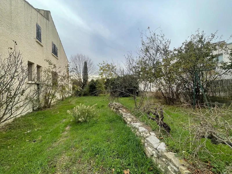 Saint-Gély-du-Fesc, Saint-Gély-du-Fesc, Saint-Gély-du-Fesc, Occitanie, France. - Photo 9