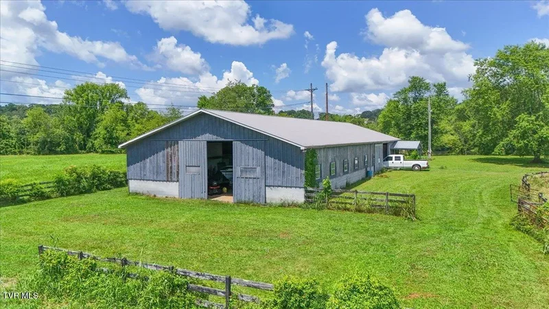 628 Christian Bend Road, Church Hill, TN 37642, Church Hill, Tennessee, United States. - Photo 80