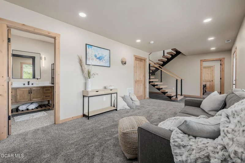 248 Deer Trail Drive, Granby, CO 80446, Granby, Colorado, United States. - Photo 54
