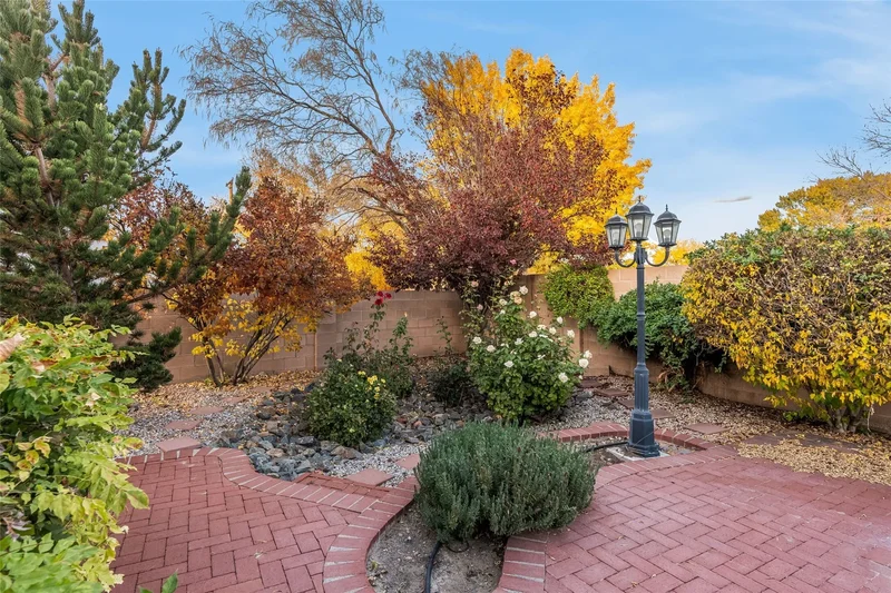 508 Laguna Seca Lane Nw, Albuquerque, NM 87104, Albuquerque, New Mexico, United States. - Photo 42