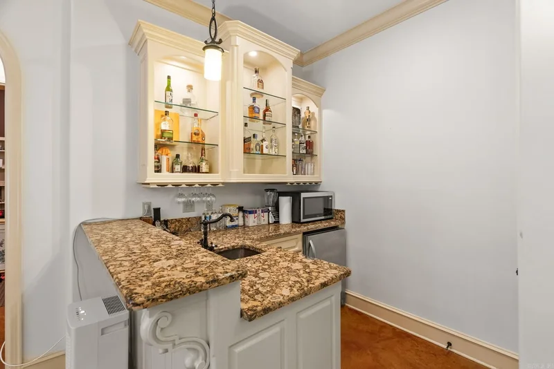 31 Cravache Court, Little Rock, AR 72223, Little Rock, Arkansas, United States. - Photo 50