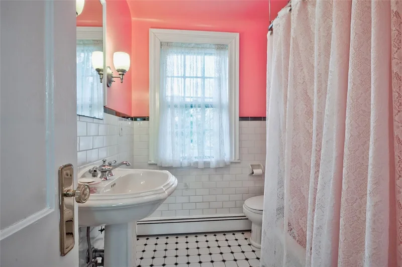 10 Hemlock Court, Oyster Bay, NY, 11771, USA, Upper Brookville, New York, United States. - Photo 30
