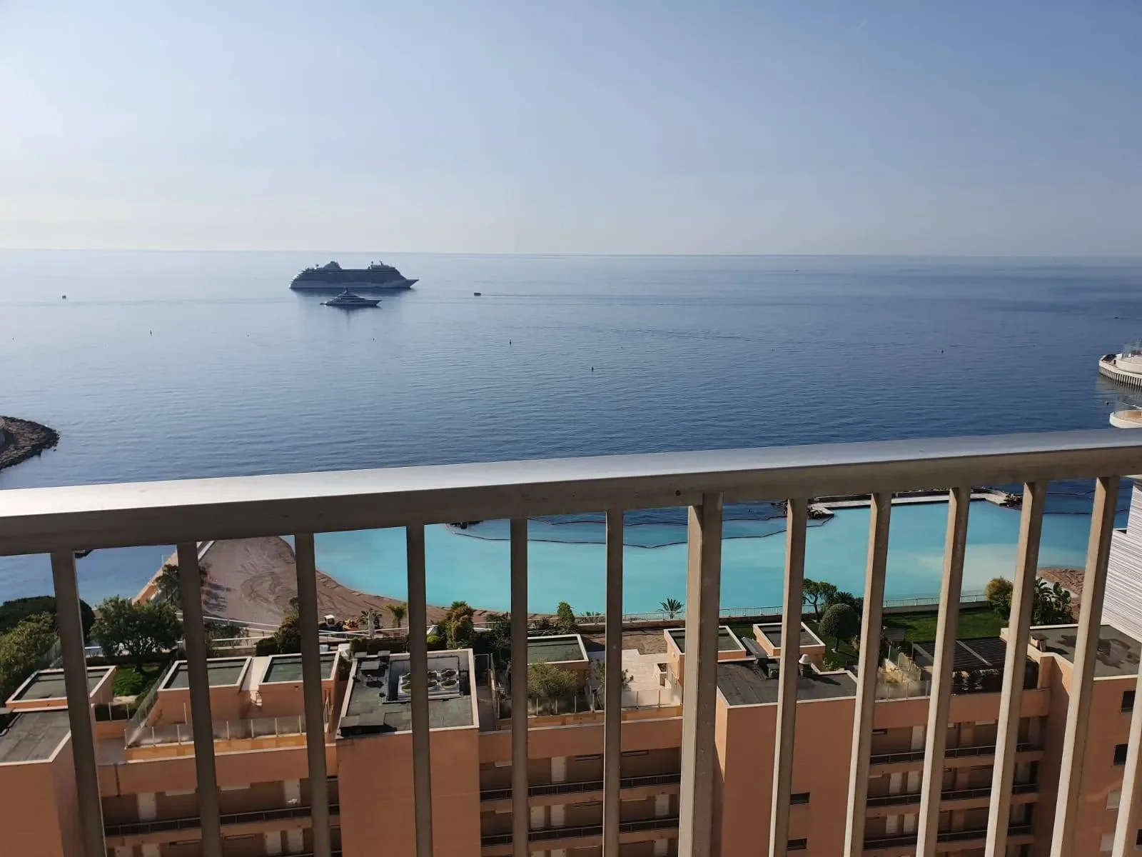 Chateau d'Azur, Monaco, Monaco. - Photo 1