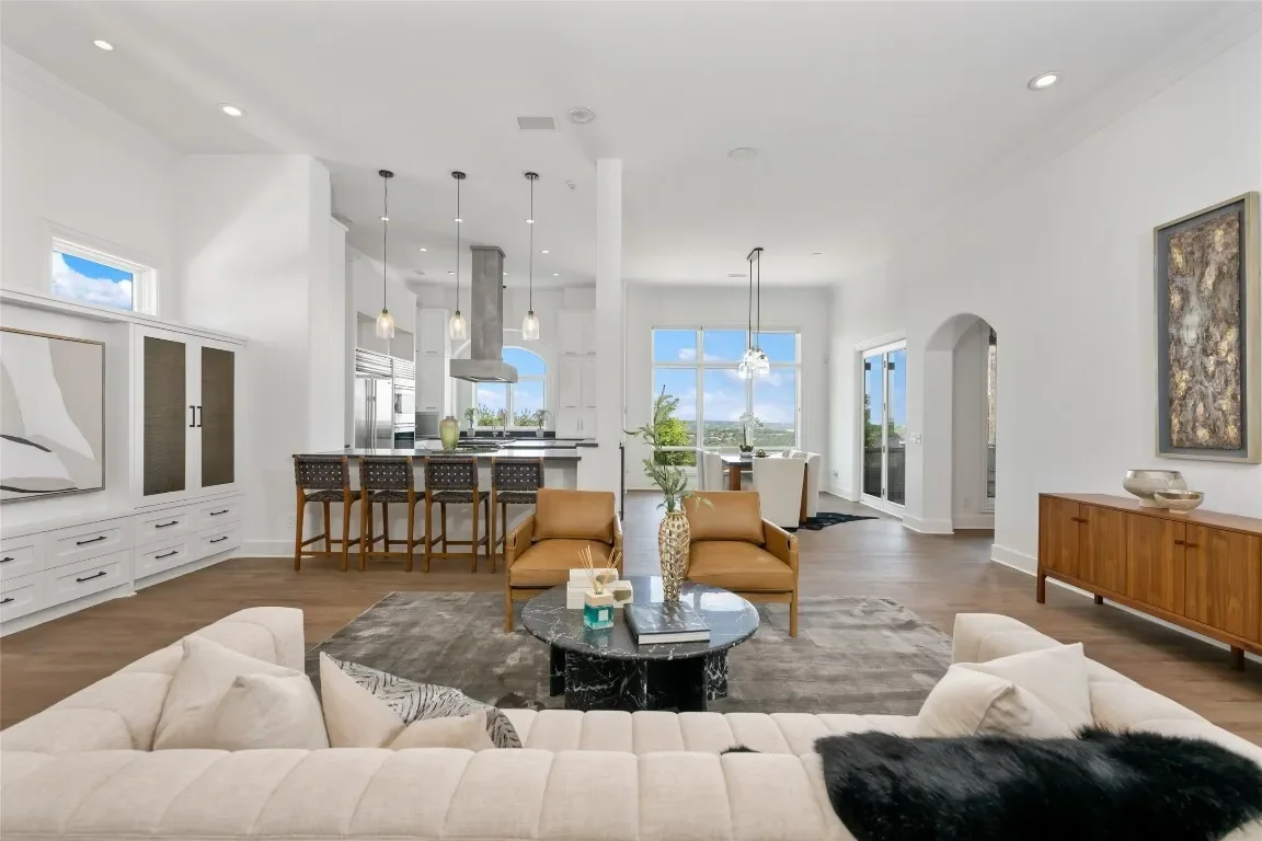 2547 Waymaker Way, Austin, TX 78746, Austin, Texas, United States. - Photo 18