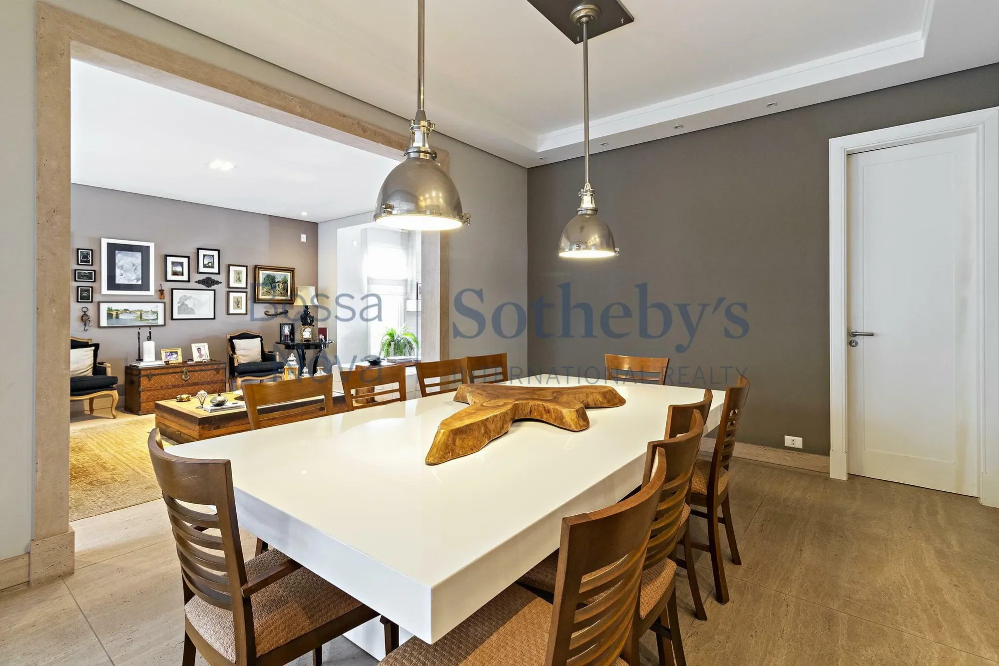 Gallery photo 4