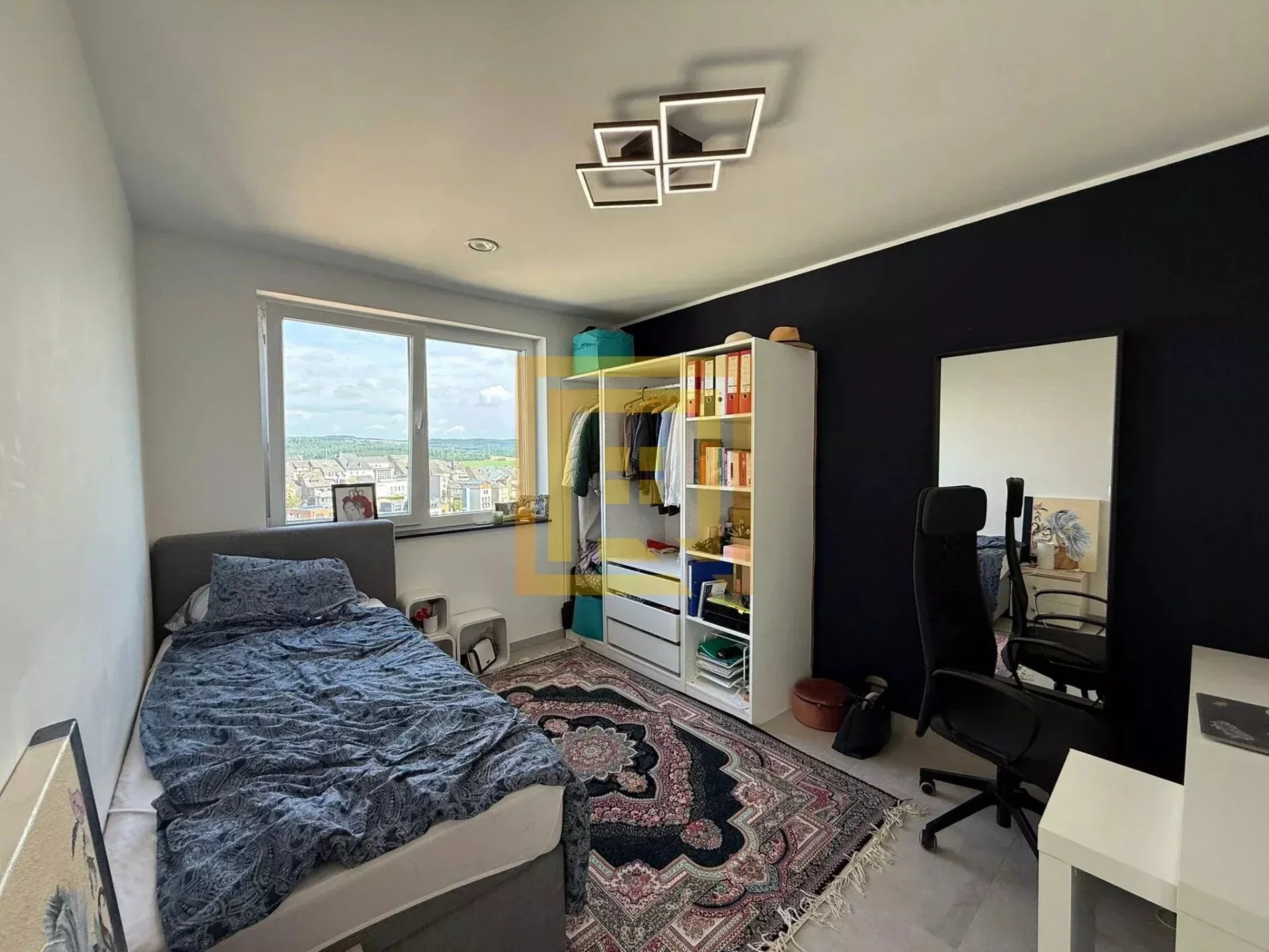 Gallery photo 6