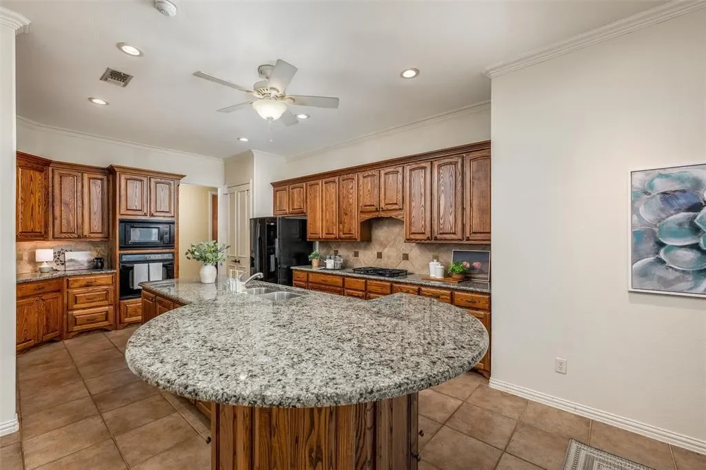 1205 Stoneoak Drive, McKinney, Texas, United States. - Photo 8
