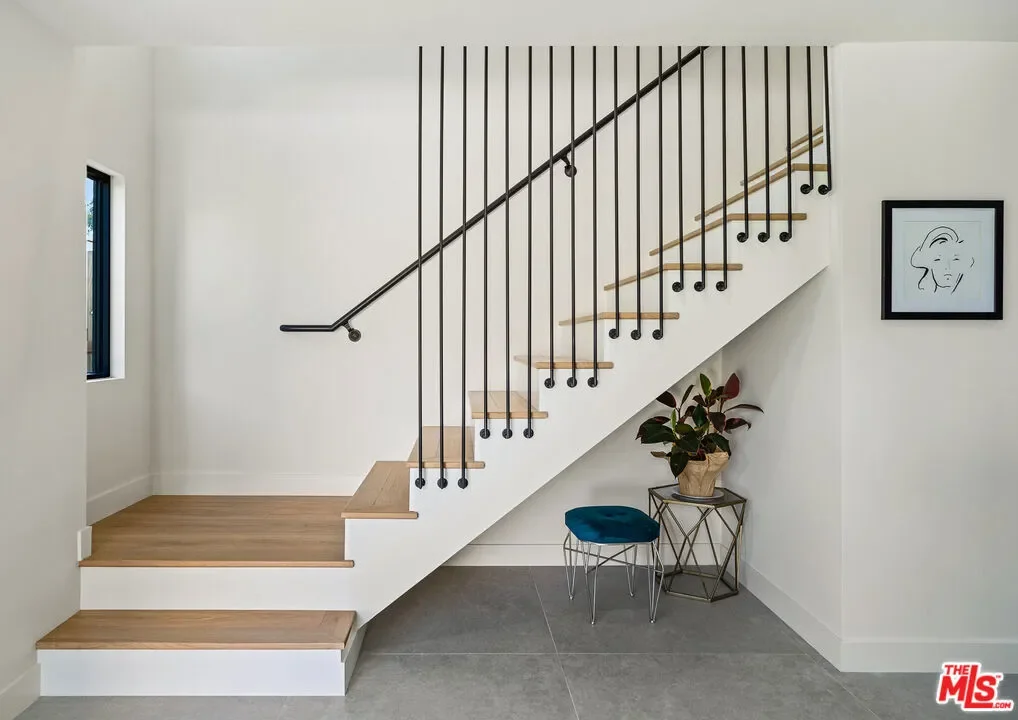 8982 Norma Place, Los Angeles, California, United States. - Photo 7