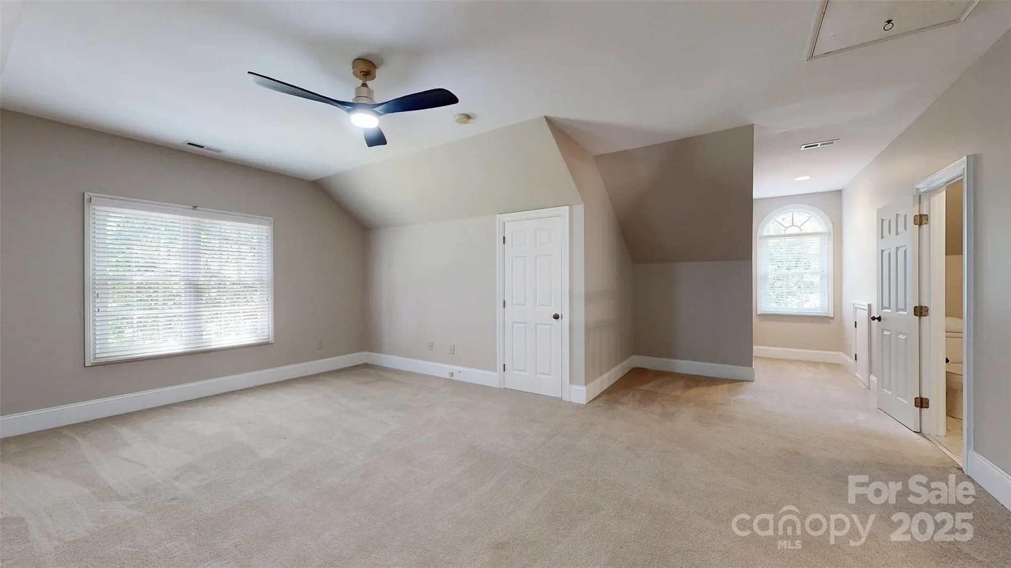 Gallery photo 2