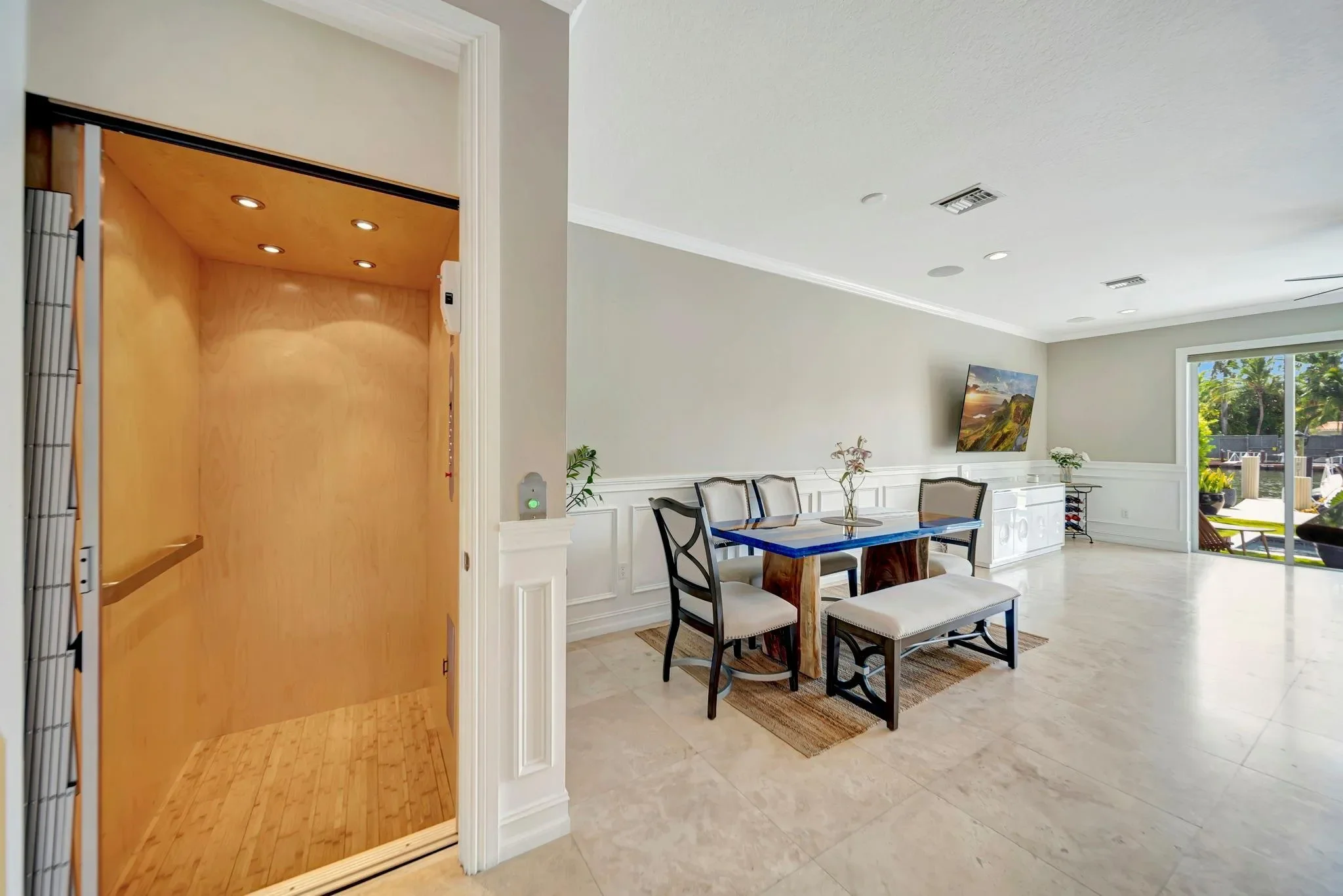 1368 BAYVIEW DR, Fort Lauderdale, Florida, United States. - Photo 13