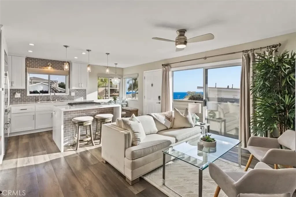284 Chiquita, Laguna Beach, California, United States. - Photo 6