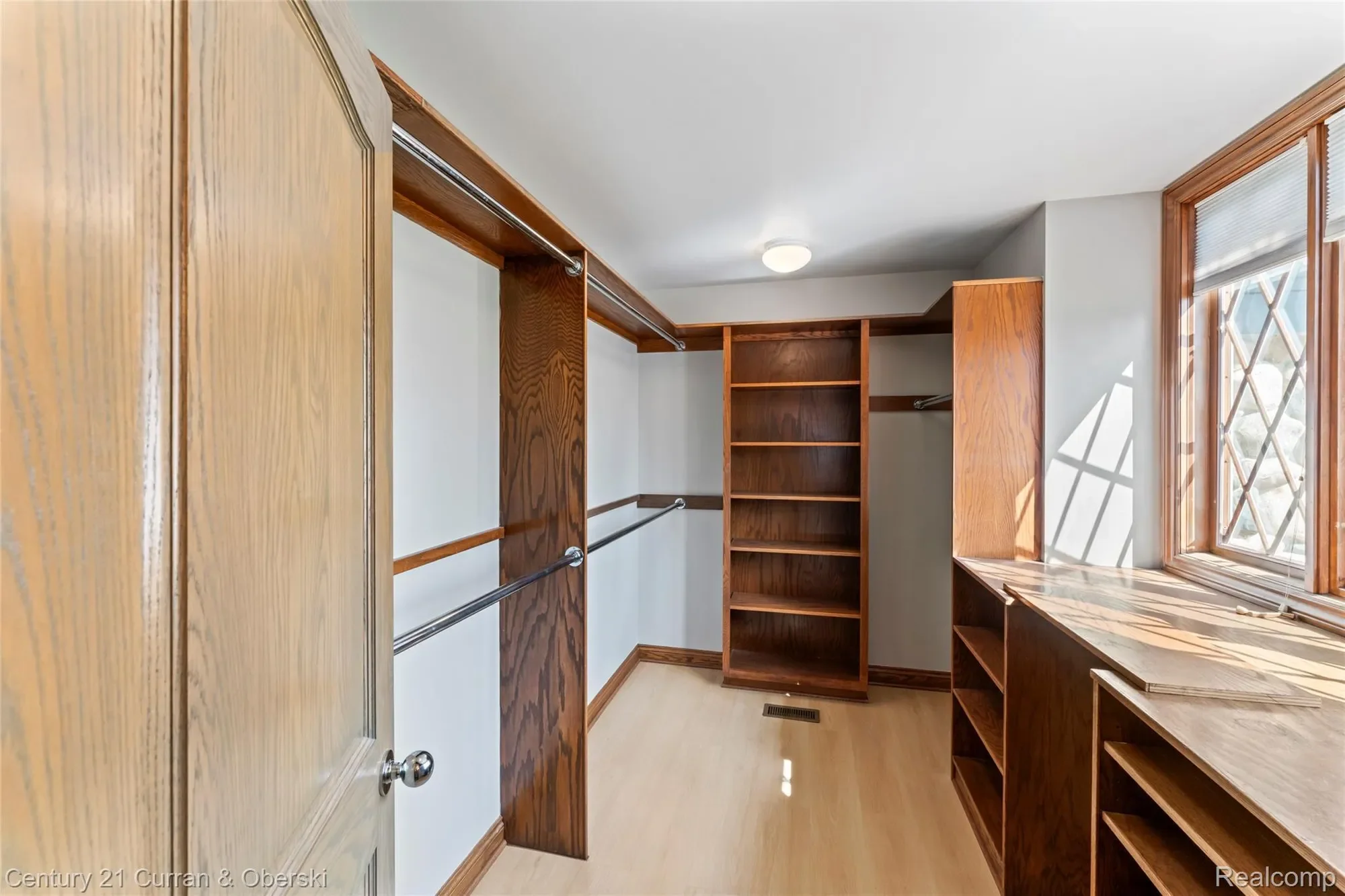 34062 Lyncroft Street, Farmington, MI 48331, Farmington Hills, Michigan, United States. - Photo 84