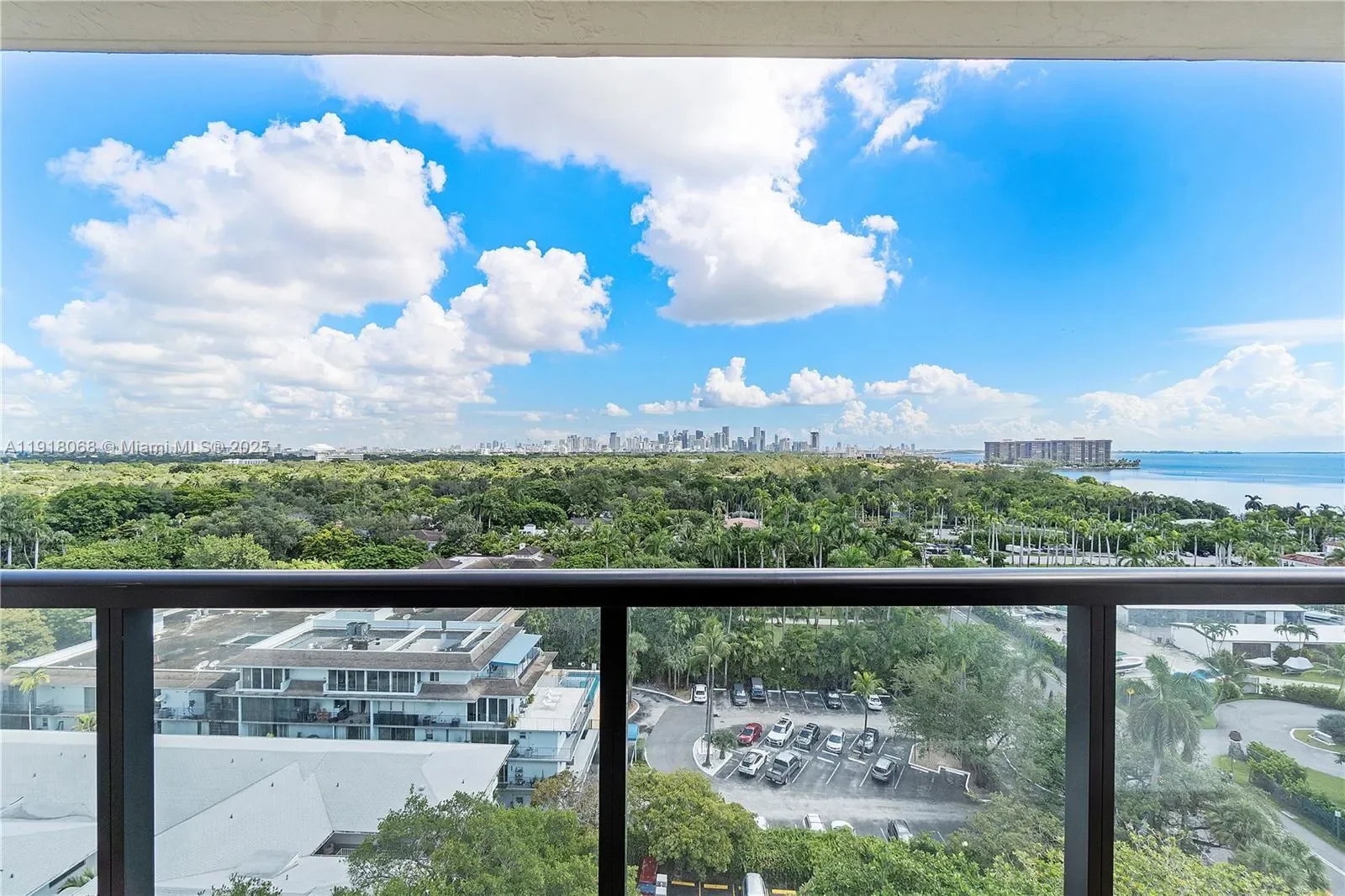 2575 S Bayshore Dr 15B, Miami, Florida, United States. - Photo 6