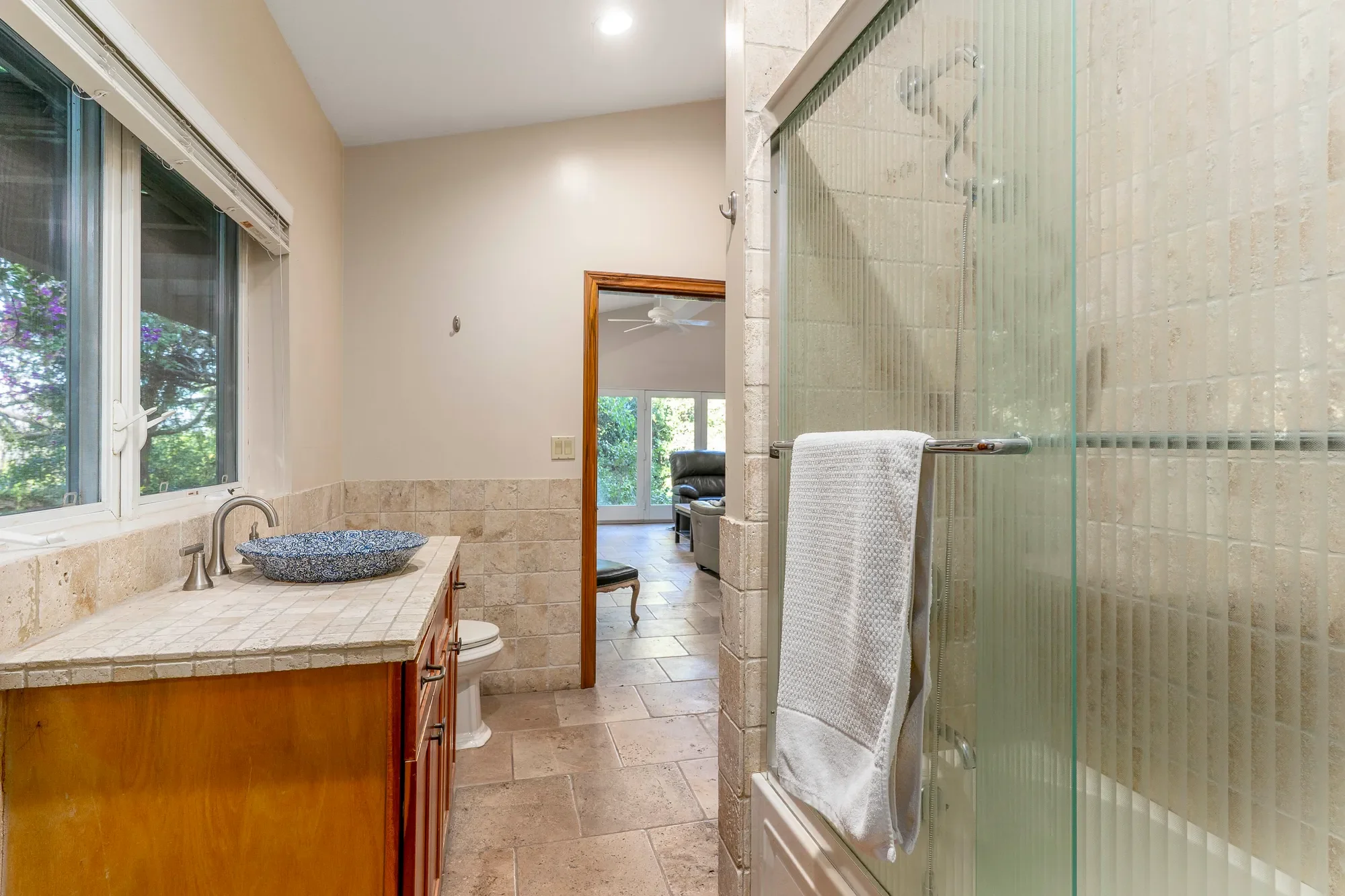 5653 Shirley Avenue , Tarzana, CA 91356, Los Angeles, California, United States. - Photo 11