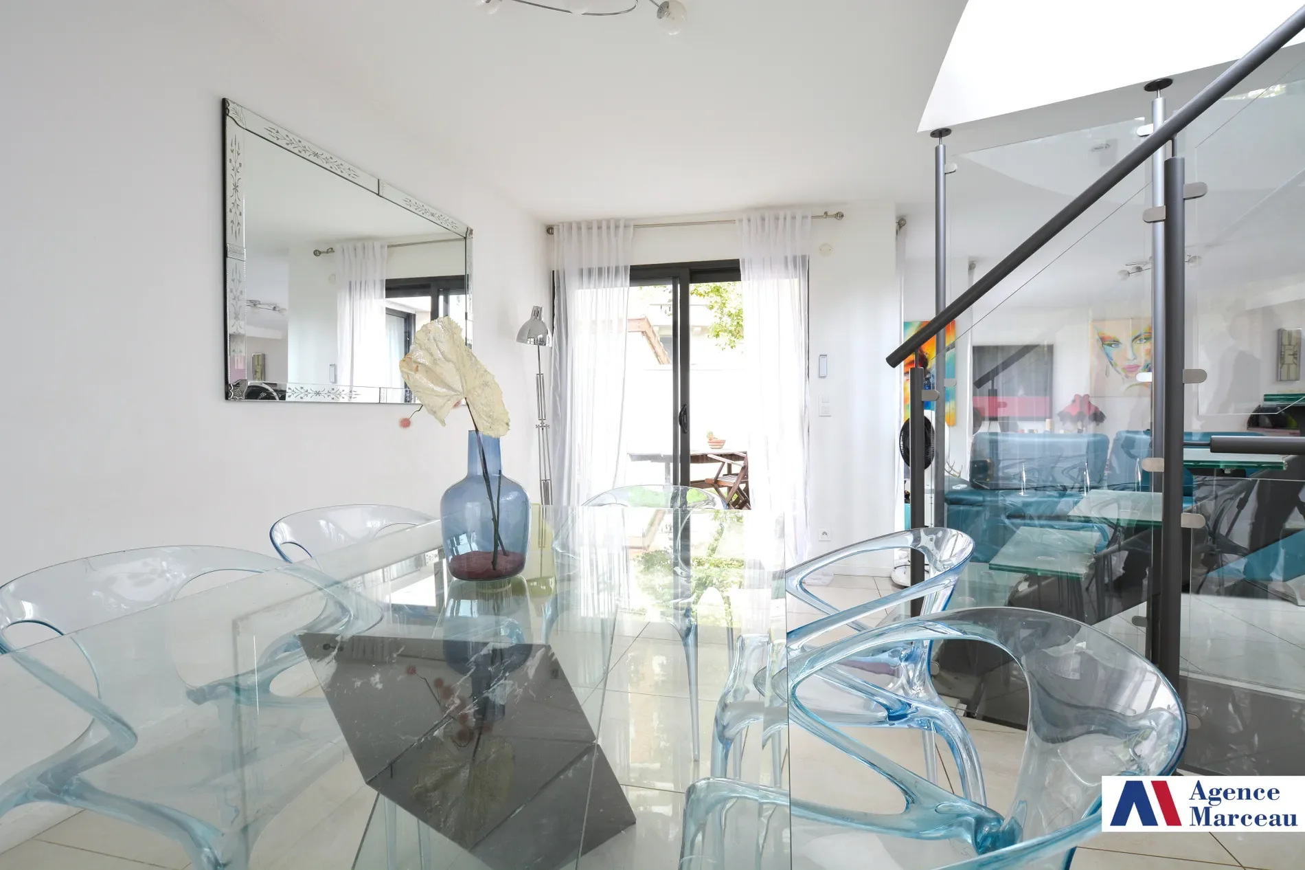Gallery photo 1