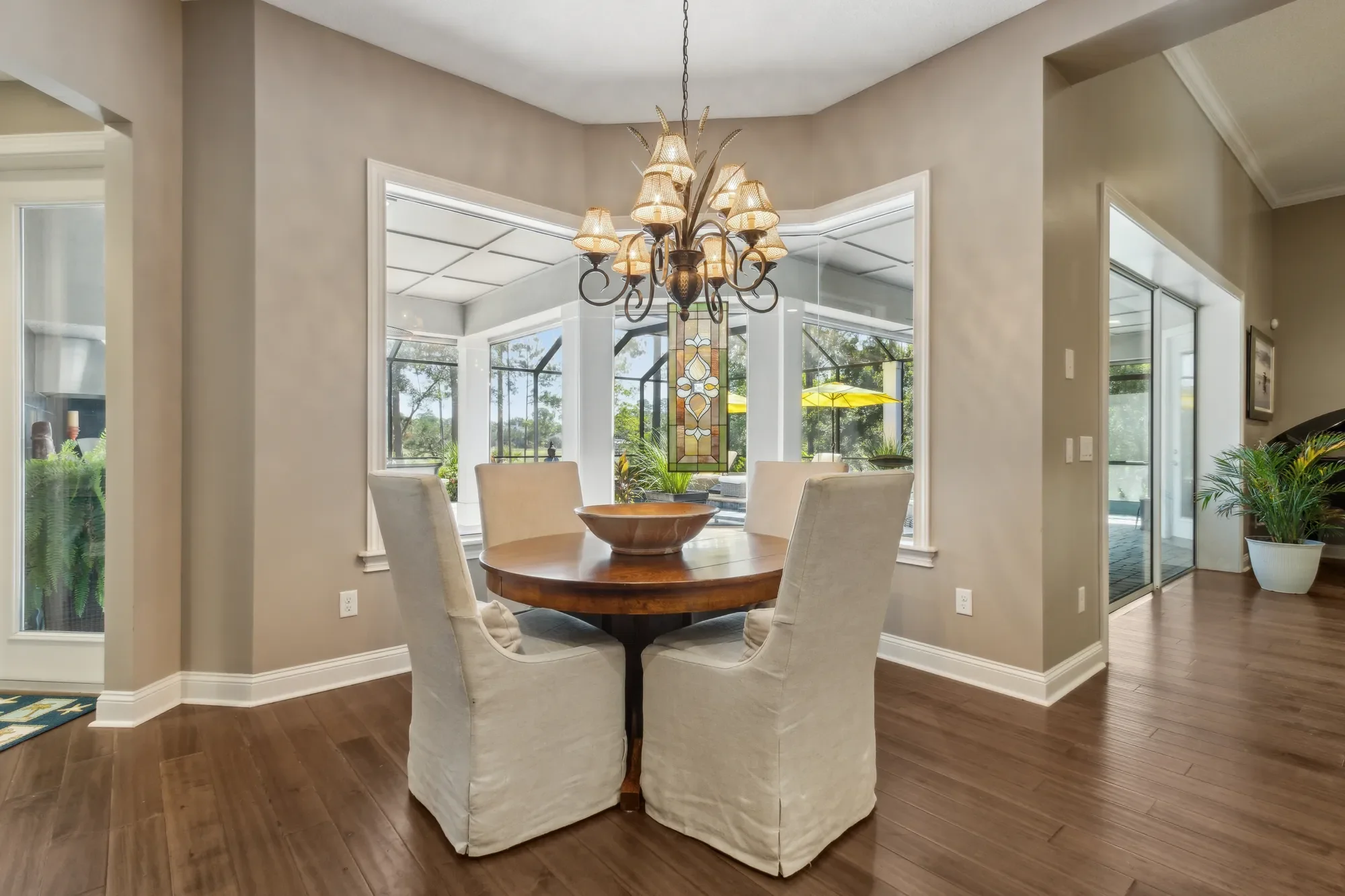Gallery photo 10