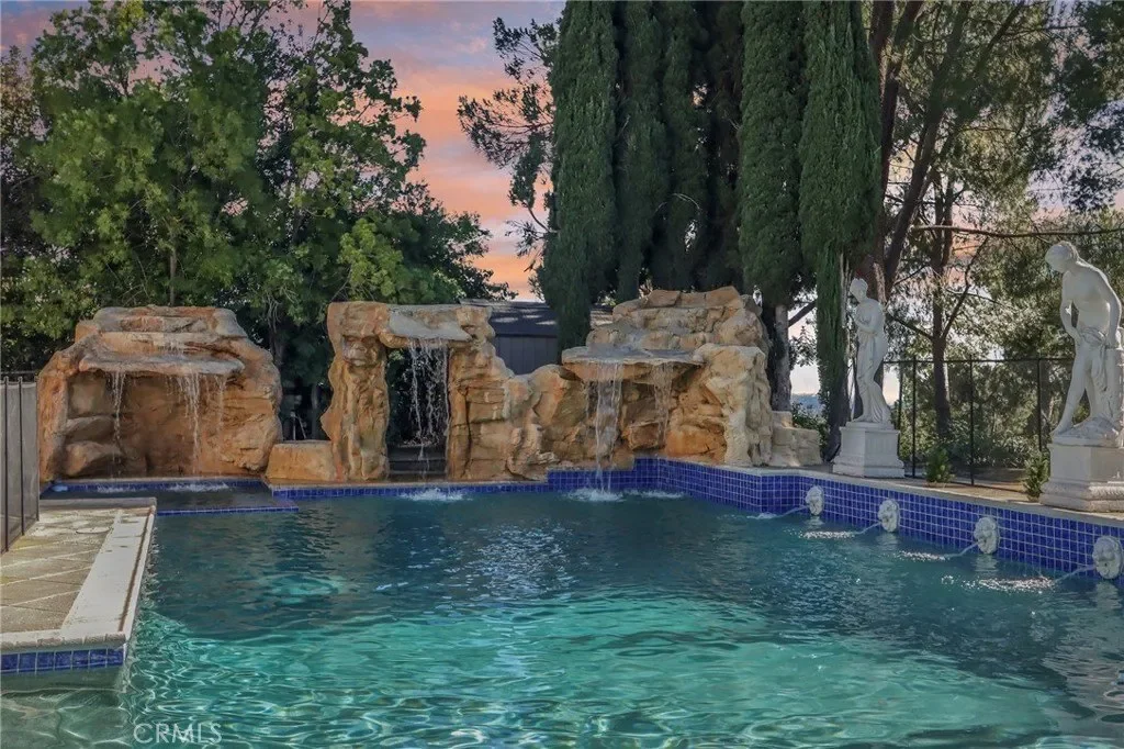 12426 Henzie Place, Granada Hills, CA, 91344, USA, Los Angeles, California, United States. - Photo 13