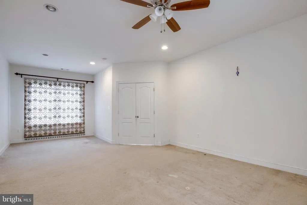 Gallery photo 5
