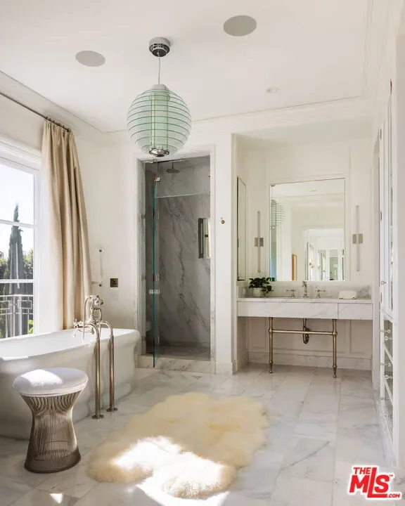 12770 S Bristol Circle, Los Angeles, California, United States. - Photo 13